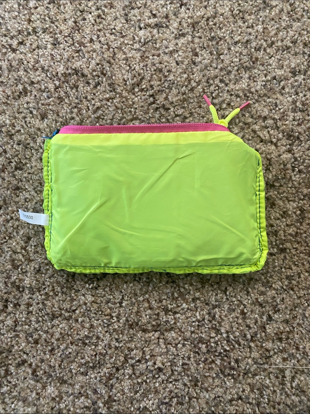 Small Makeup Pouch - Picture 4 of 4